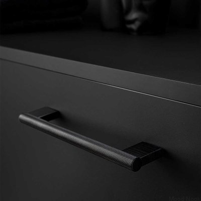 Tirador para mueble largo Graf Big 192 Negro