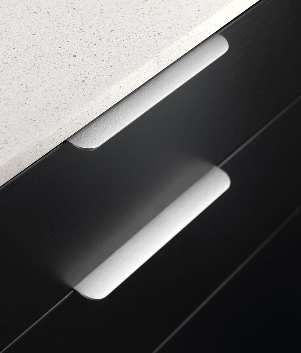 Zdjecie uchwytu podluznego Edge round aluminium