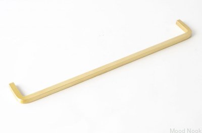 Удлиненная мебельная ручка Thread 224 Brass Brushed Неокрашенный