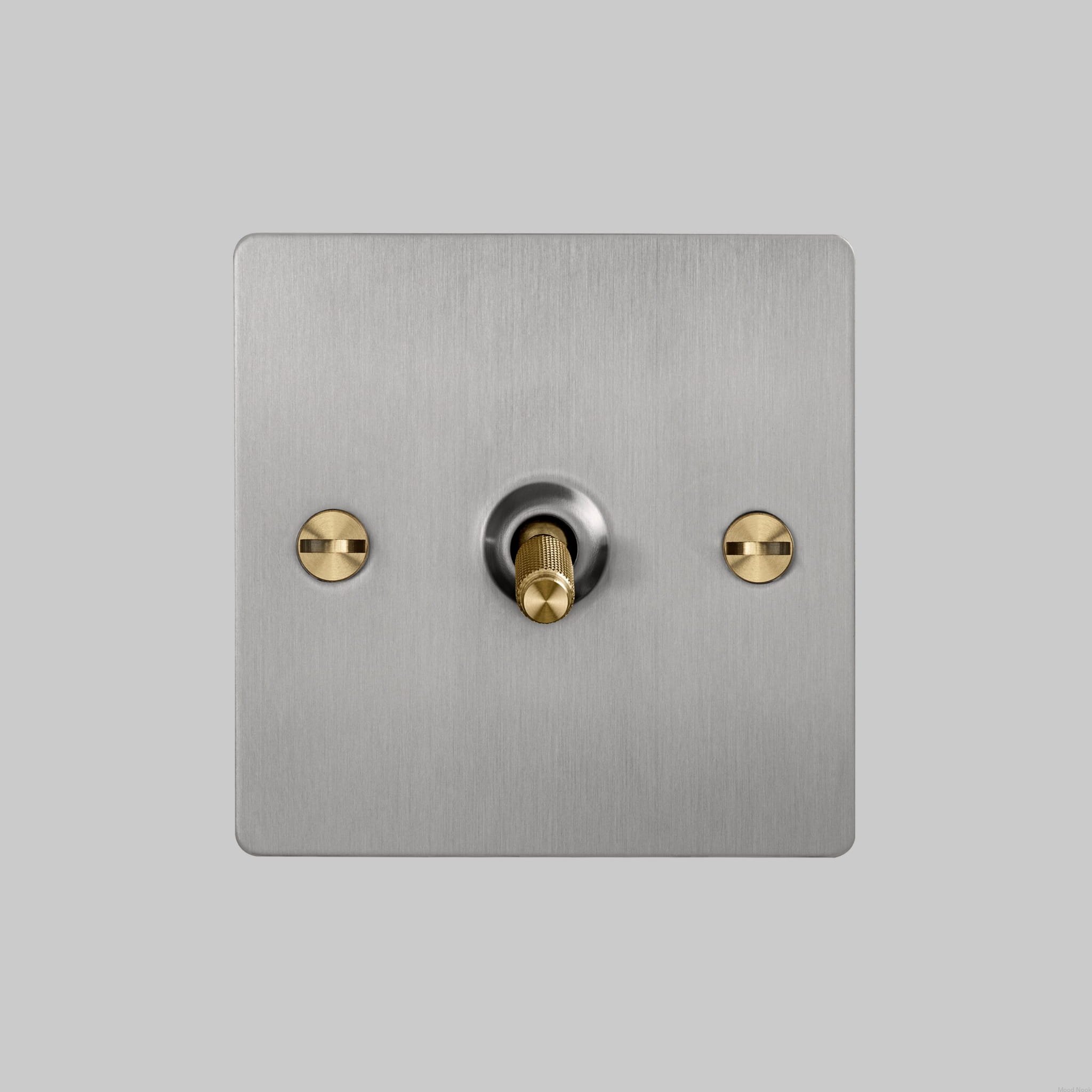 2.-1G_Toggle_Front_Steel_Brass-scaled.jpg