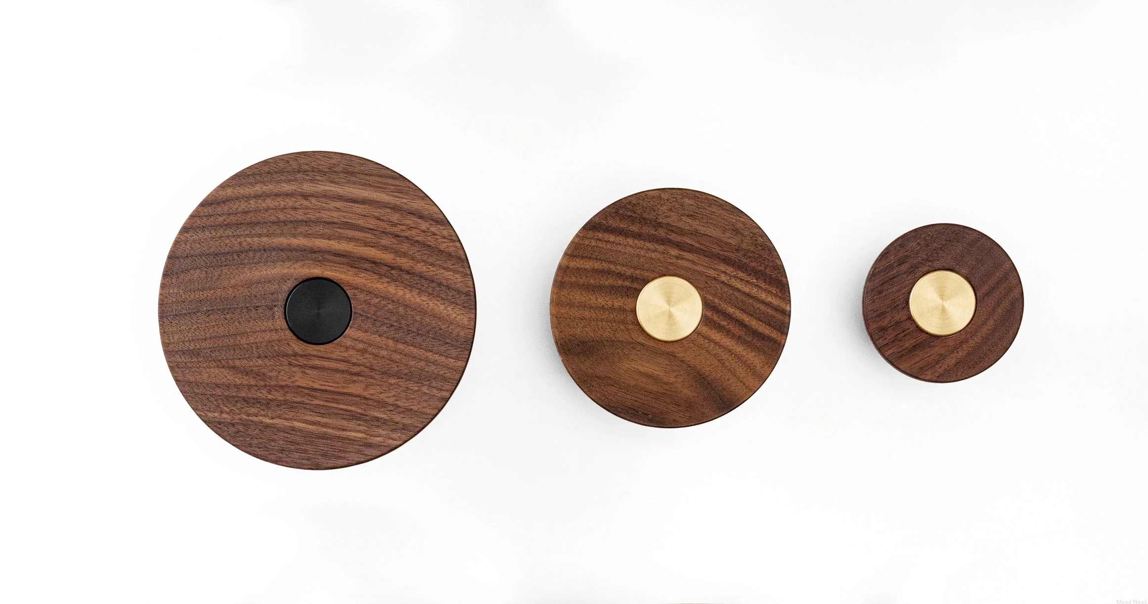 Zoot wall hangers wooden walnut.webp