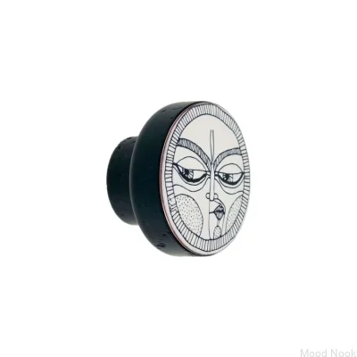 Деревянная ручка для мебели Black Enamel Faces