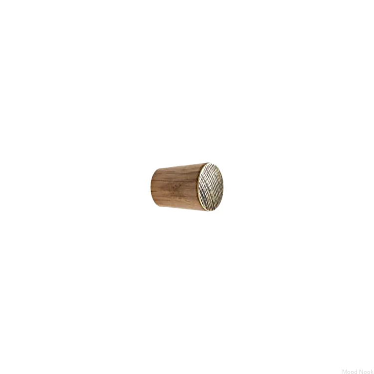 Mosiezne-galki-do-mebli-STAMP-DOT-Manufacture 2.webp