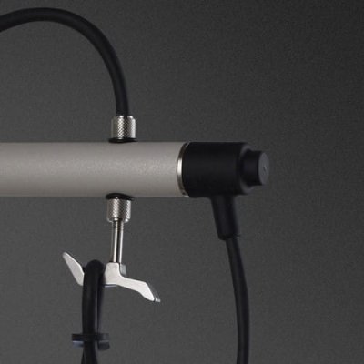 Hooked Nude Vägglampa Stålgrå med Silver