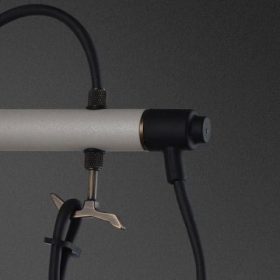 Hooked Nude vägglampa stålgrå med bränd brons