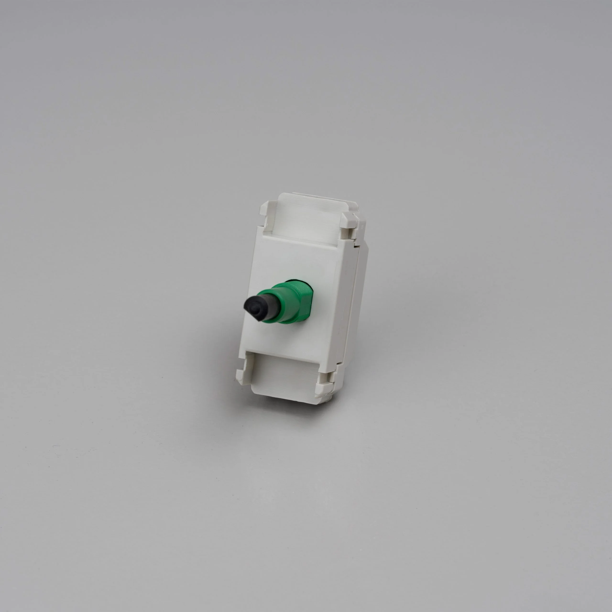 EU_Electricity_Dimmer_2Way_1_to_10_V_Front_Web-scaled.webp