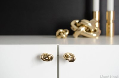 Knot 35 Ручка мебельная полированная латунь неокрашенная