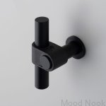 BP_Cast_T-Bar_Black_Detail_Web-scaled.jpg