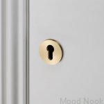 buster_punch-euro-escutcheon-plate-brass_2_2.jpg