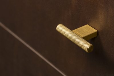T-Bar Graf Mini möbelknopp, mörkt guld