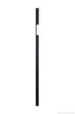 Peak 1120 avlångt möbelhandtag, borstad svart aluminium (asymmetrisk)