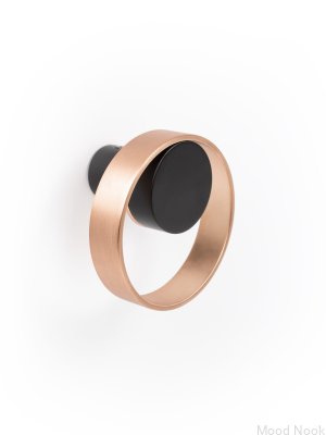 Orbit 75 Черная настенная вешалка с матовой медью Eco