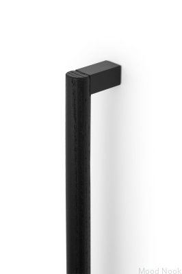 Eto 160 träsvart med svart aluminium avlångt möbelhandtag