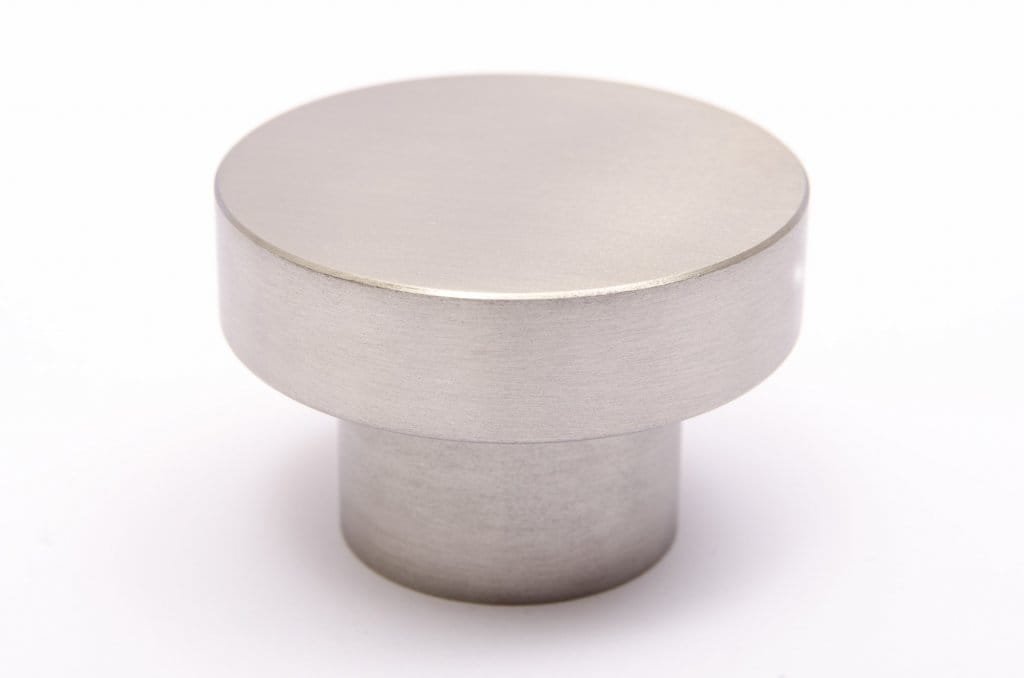 Zdjęcie gałki meblowej Dot 50 szczotkowanej aluminiowej