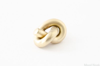 Ручка мебельная Knot 35 латунь, матовая неокрашенная