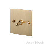 1.-1G_Toggle_Brass-scaled.jpg