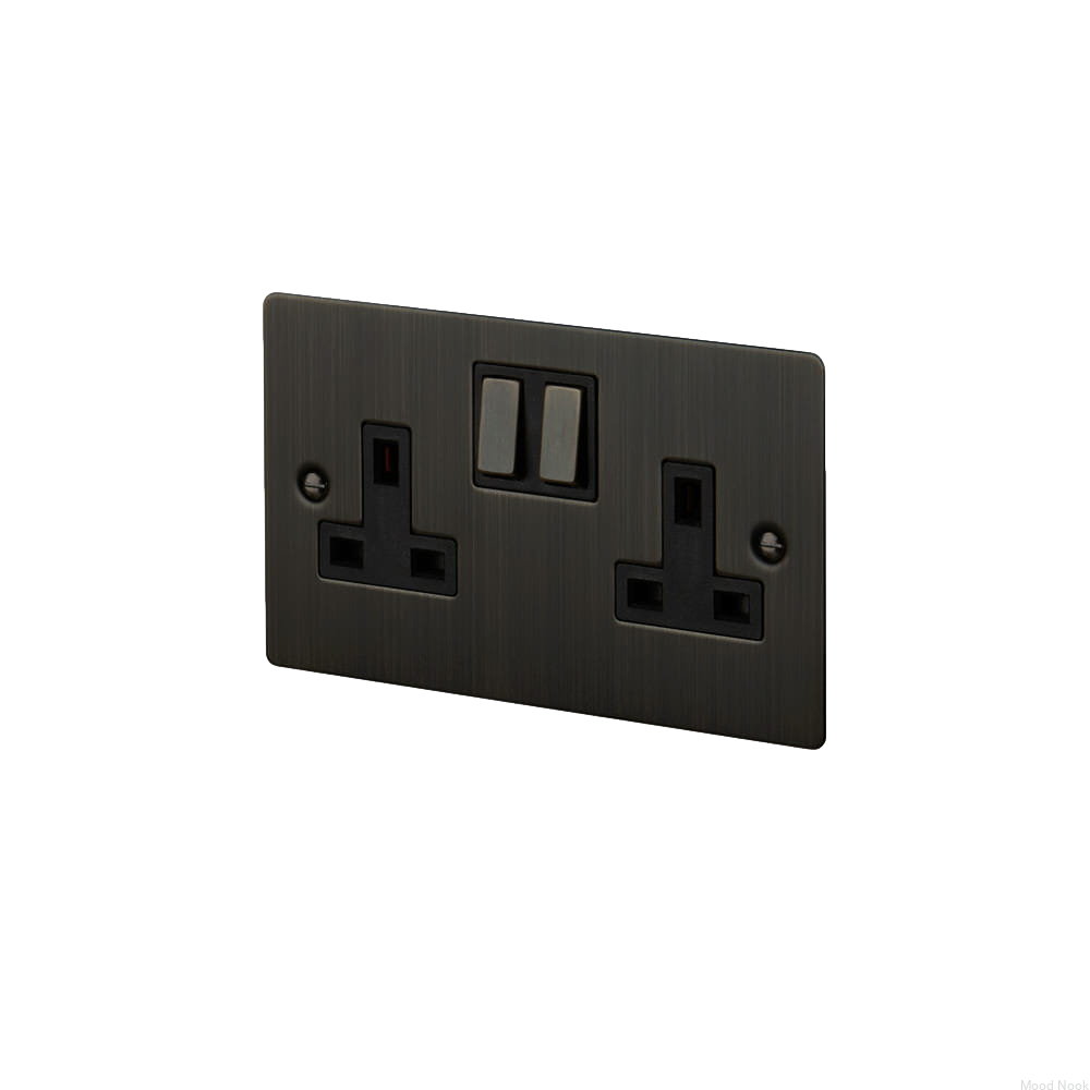 2g_uk-plug-smoked-bronze.jpg