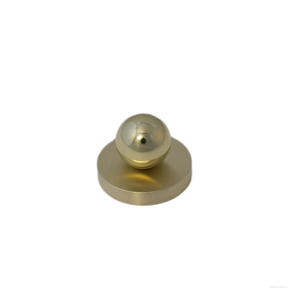 U.0.9--Gałka-Meblowa-z-Podkładką-Mona-XS-Mosiężna-Polerowana-Open&Hide-Skandynawskie-Uchwyty_2