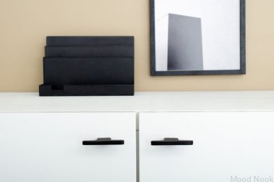 Flat Line 12 Aluminium Svart möbelknopp