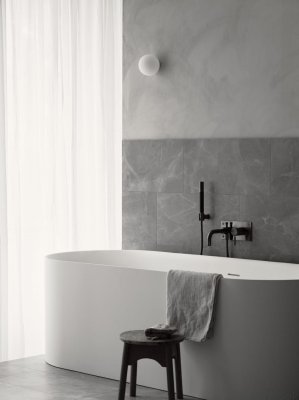Grifo para bañera y ducha con rociador y flexo BOX026, Latón cromado