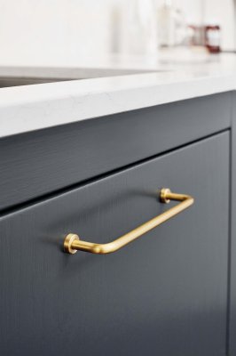 Lounge 128 långa möbelhandtag Mässing Guld Polerad