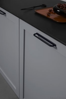 D-Lite 160 avlångt möbelhandtag, metall, mattsvart