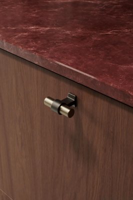 T-Bar Bond Knopp 50 Aluminium Möbelknopp Borstad Guld med Antikbrons