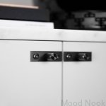Zdjecie galki Linear Plate Gun metal na meblu