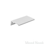 391357-11--Uchwyt-meblowy-krawędziowy-Square-Aqua-94-Aluminiowy-Biały-Beslag-Design-MoodNook_1
