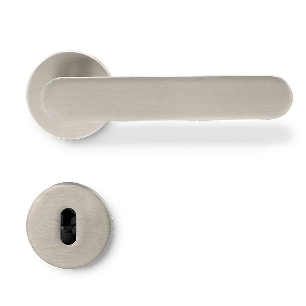752031-41--Klamka-do-drzwi-Vibe-Plain-Aluminiowa-Srebrna-Szczotkowana-Standard-skandynawski-Beslag-Design-MoodNook_1