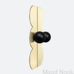 U.0.5.1.BLK--Gałka-meblowa-z-podkładką-Odete-M-Pillow-Countess-Mosiężna-Czarna-ze-Złotym-Nielakierowanym-Szczotkowany-Open&Hide-MoodNook_3