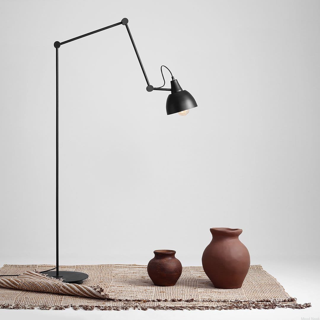 843A--Lampa-stojąca-Aida-Metalowa-Czarna-(złoty-środek-klosza)-Artera-MoodNook_5