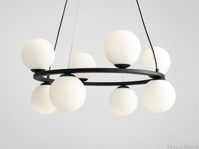 Lampa wisząca Krone 8 Metalowa Czarna z Mlecznym Kloszem