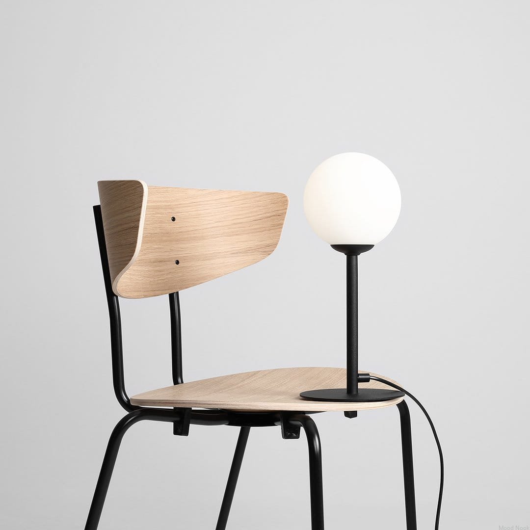 1080B1--Lampka-biurkowa-Pinne-Metalowa-Czarna-Artera-MoodNook_2