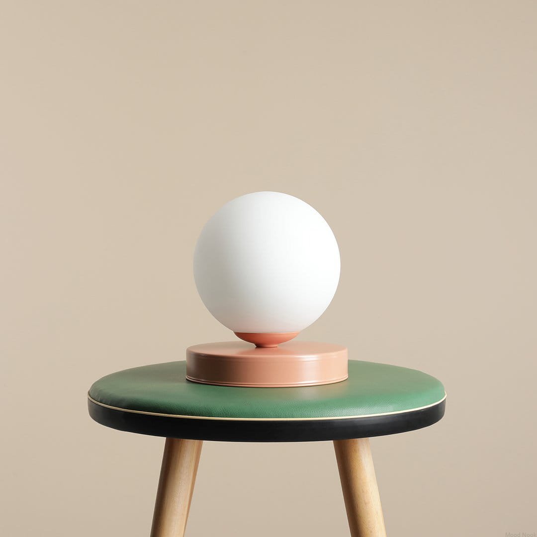 1076B11_S--Lampka-biurkowa-Ball-S-Metalowa-Koralowa-Artera-MoodNook_2