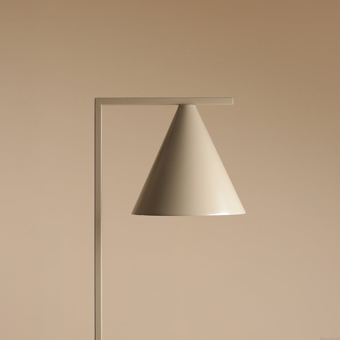 1108A17--Lampa-stojąca-Form-Metalowa-Beżowa-Artera-MoodNook_3