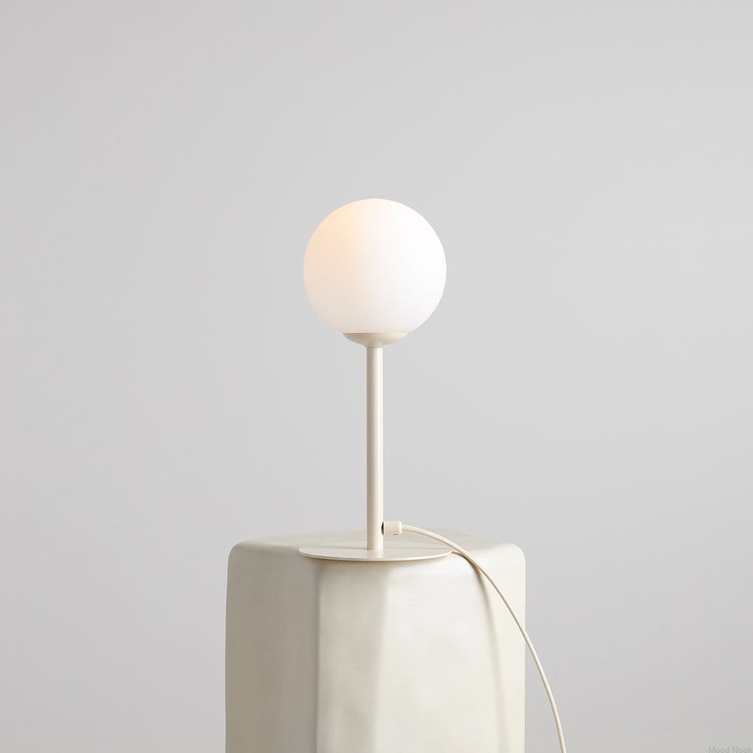 1080B9--Lampka-biurkowa-Pinne-Metalowa-Kremowa-Artera-MoodNook_4