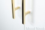 HA82M--uchwyt-meblowy-podluzny-flatline-430-mosiezna-polerowana-nielakierowany-Mood-Nook_2