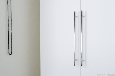 Flat Line 430 polerat stål avlångt möbelhandtag