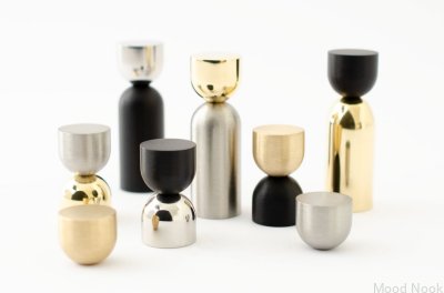 Kokeshi Mix 1832 Möbelknopp i polerat stål och polerad mässing, olackerad