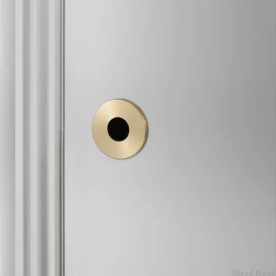 Schweizisk rund platta 38 mm mässing Standard Swiss