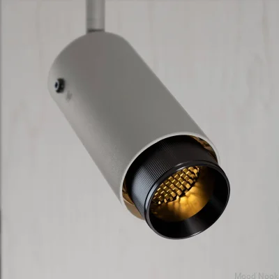 Avgaslinjär justerbar spotlight stålgrå med pistolmetall