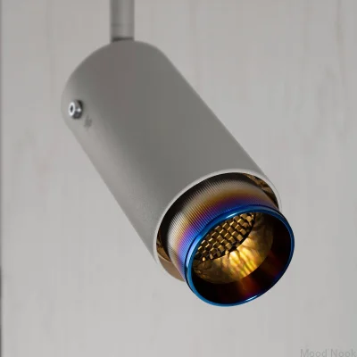 Avgasrör Linjärt stålgrå med bränt stålskensstrålkastare