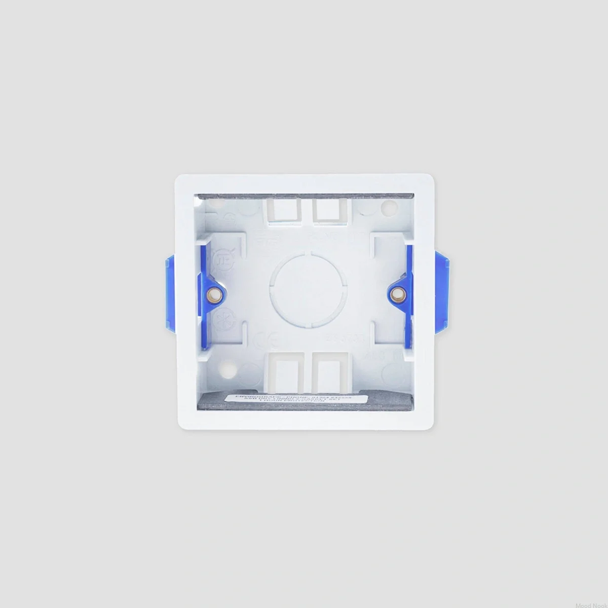 SB632--Puszka-plastikowa-1G-Standard-Brytyjski-Buster-and-Punch-Moodnook_2