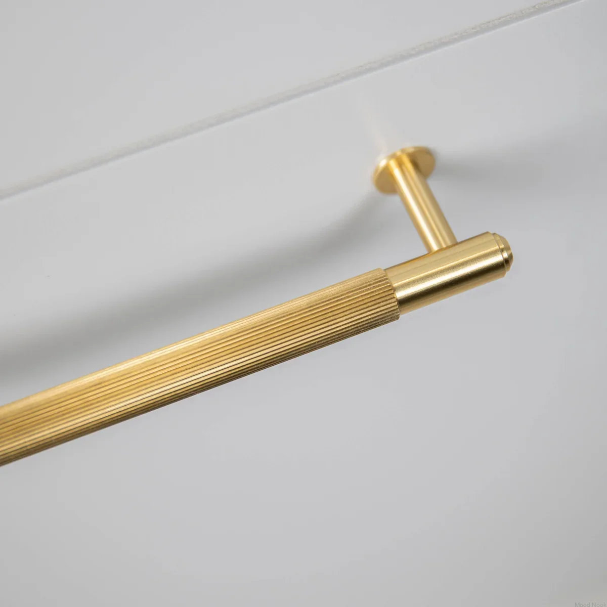 UPB-054566--Uchwyt-meblowy-podłużny-Pull-Bar-Linear-Small-Mosiądz-Buster-and-Punch-Moodnook_3