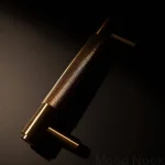 UPB-054575--Uchwyt-meblowy-podłużny-Pull-Bar-Cross-Medium-Mosiądz-Buster-and-Punch-Moodnook_2