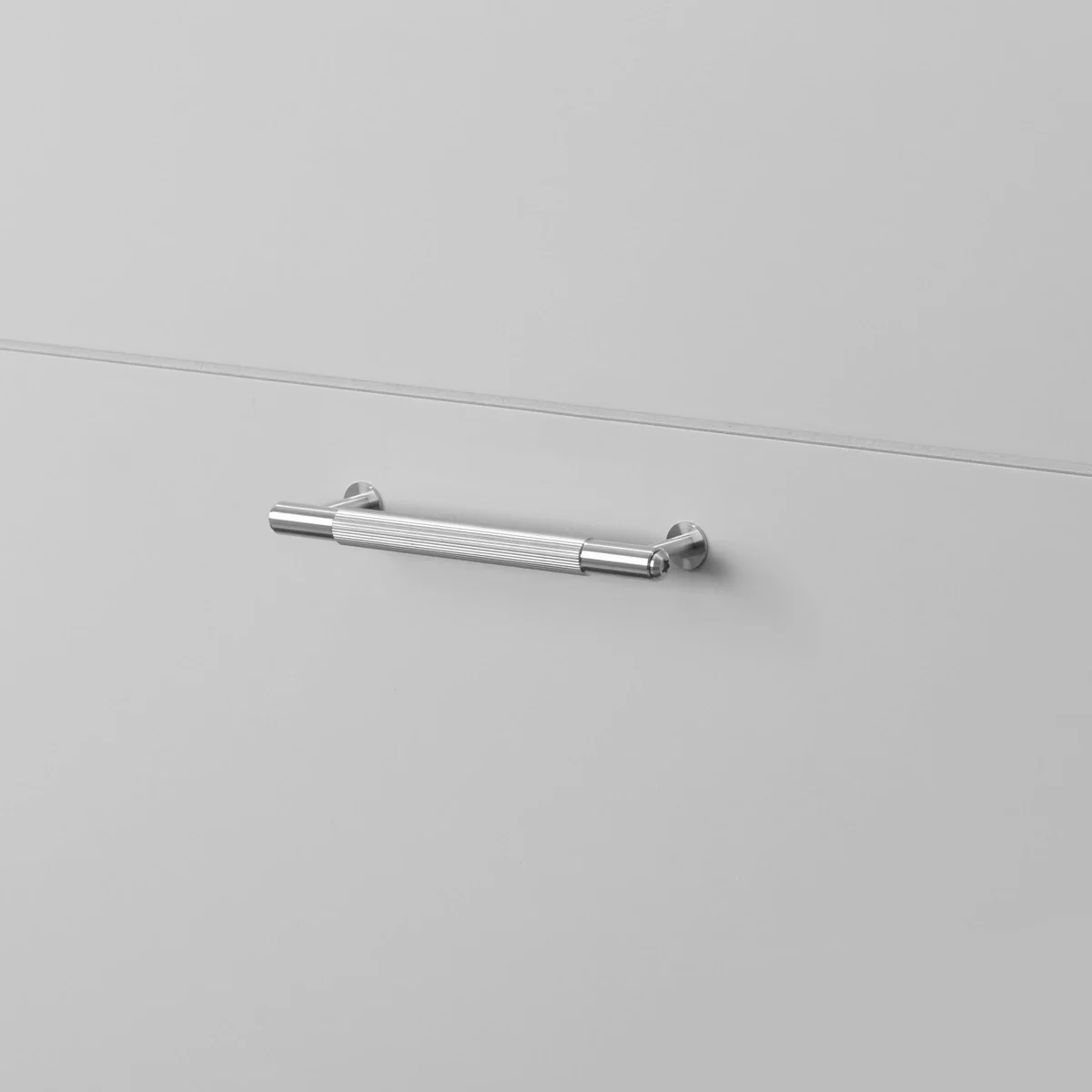 UPB-074560--Uchwyt-meblowy-podłużny-Pull-Bar-Linear-Small-Stal-Buster-and-Punch-Moodnook_1