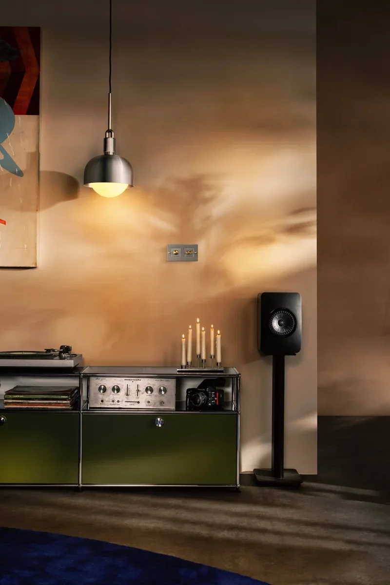 UPK-024522--Śruby-dekoracyjne-Torx-Linear-Czarny-Buster-and-Punch-Moodnook_3