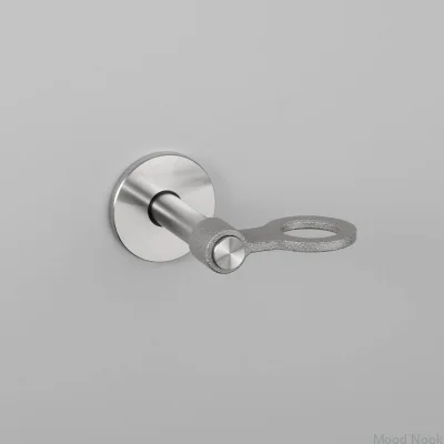 Tvålpumphållare i enkel gjuten stål 98 silver