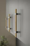 5570301088-052/66--Uchwyt-meblowy-podłużny-Bond-Wood-2x544-Drewniany-Dębowy-Srebrny-Furnipart-MoodNook_2